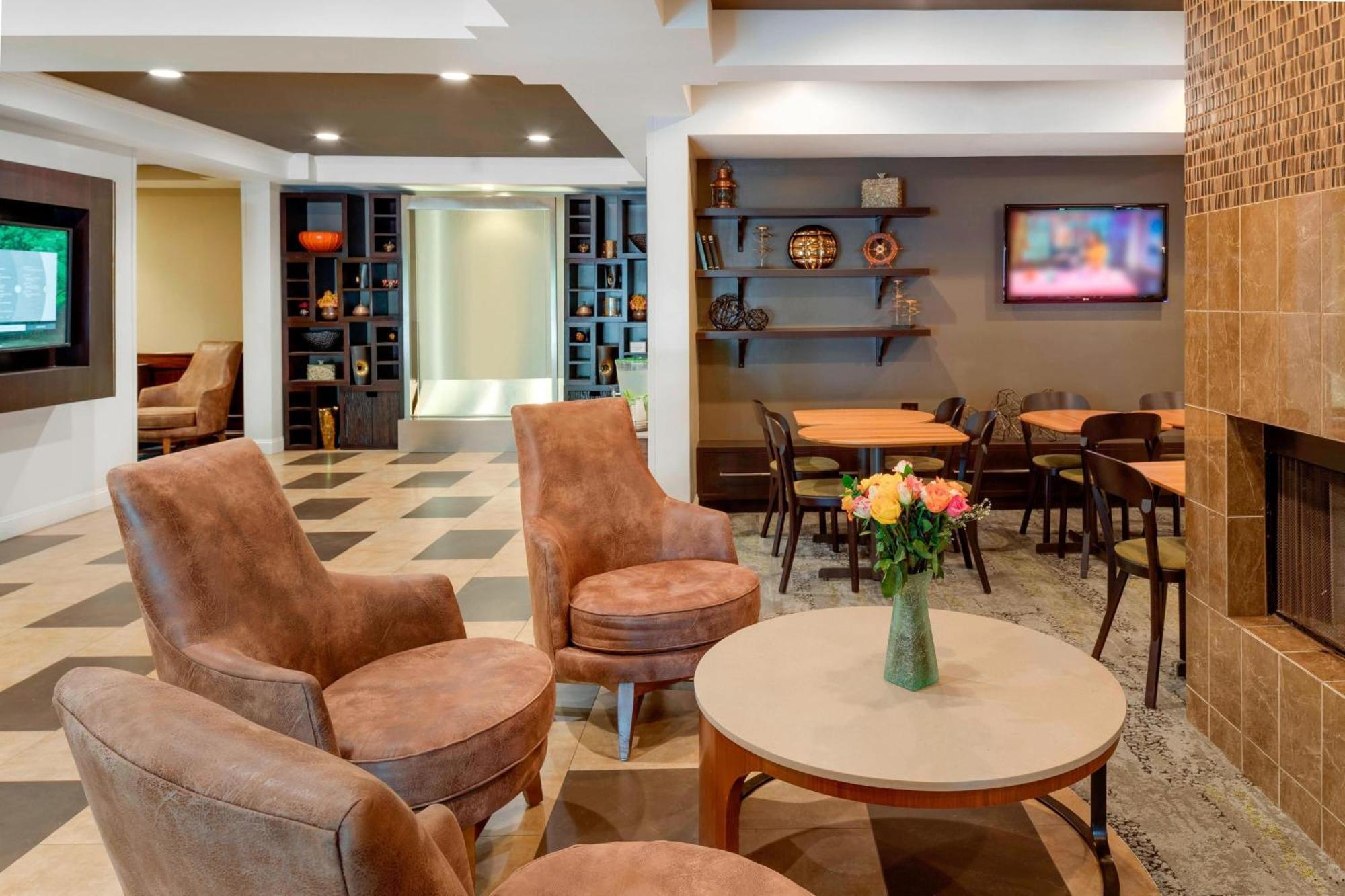 Courtyard By Marriott Portsmouth Otel Dış mekan fotoğraf