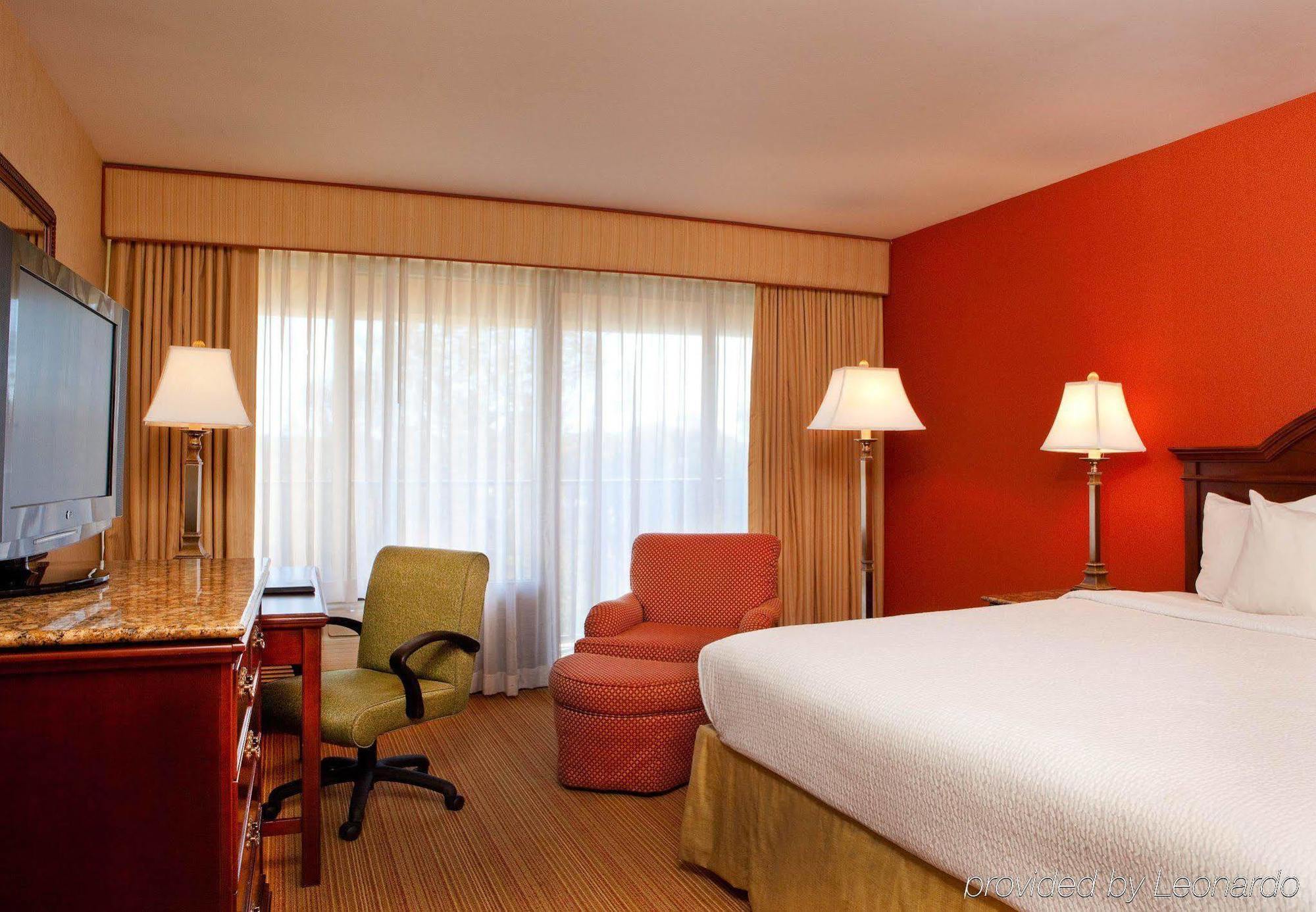 Courtyard By Marriott Portsmouth Otel Dış mekan fotoğraf